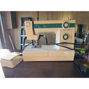 Janome New Home USA Limited Edition Model 108 Sewing Machine w/ Pedal YC-500